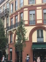 Alojamiento - Hotel Ambassadeurs