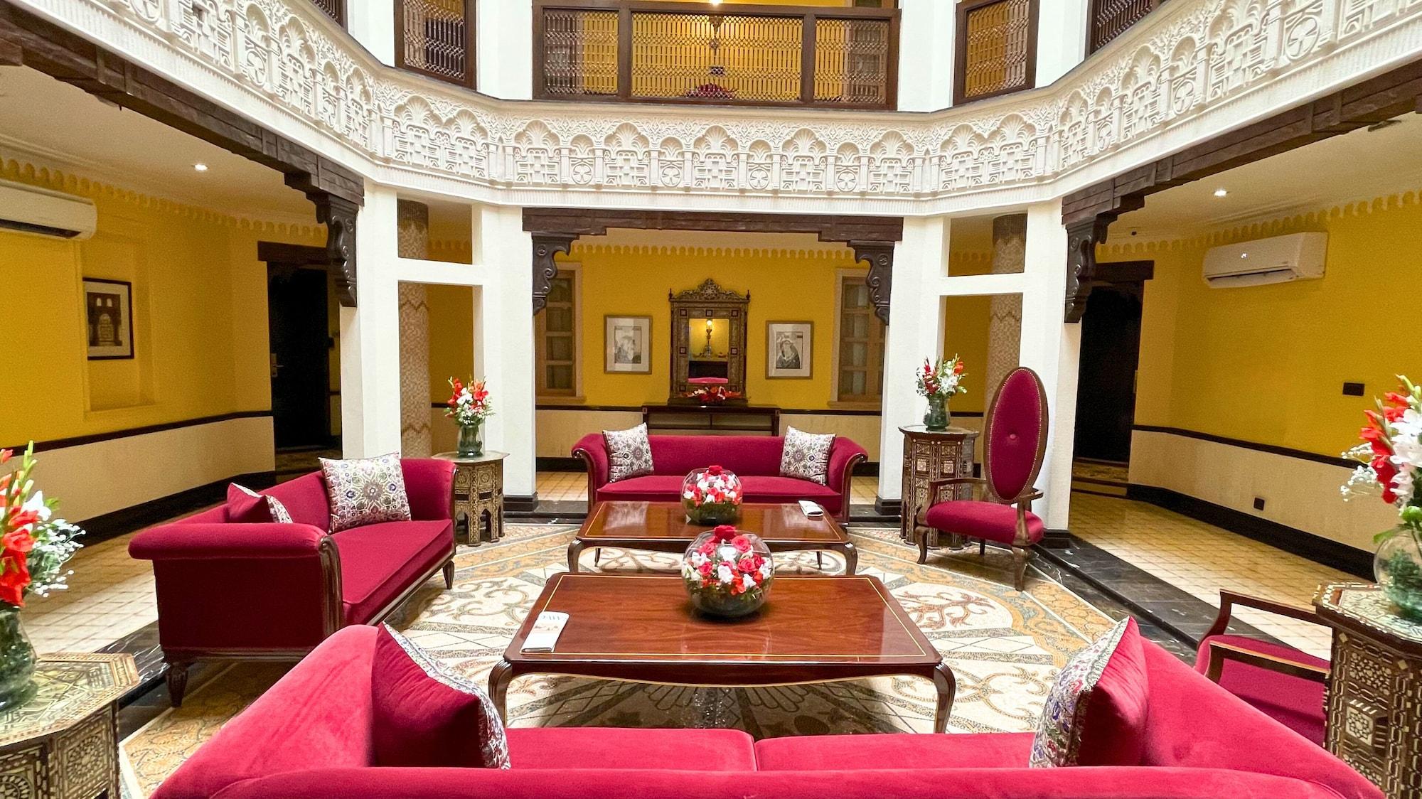 Vista Lobby Heritage Luxury Suites- ALL Suite Hotel