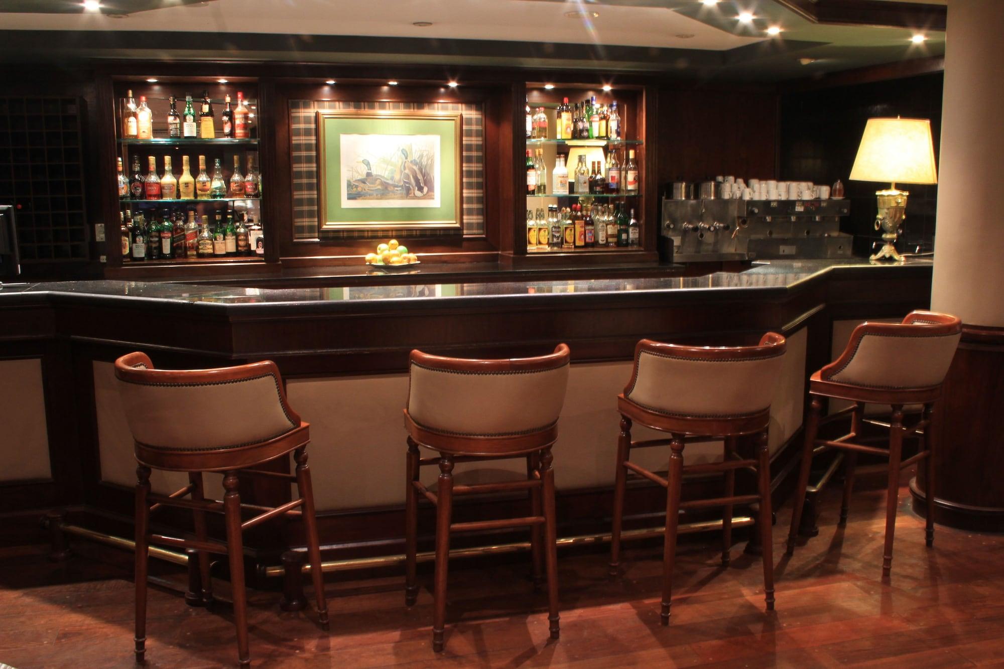 Bar/Salón Premier Hill