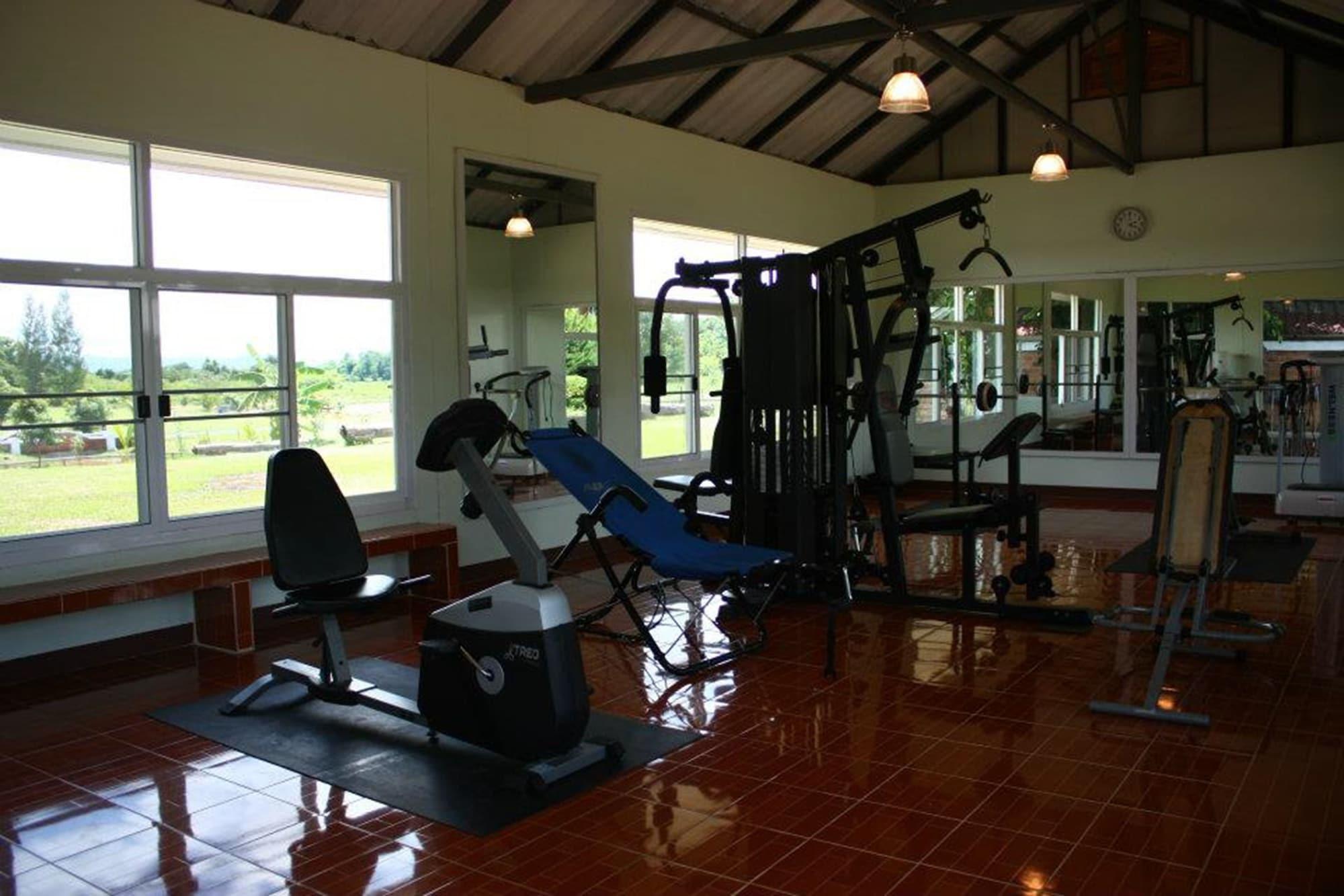 Gimnasio Apirata Resort