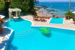 Alojamiento - Hotel Portaló