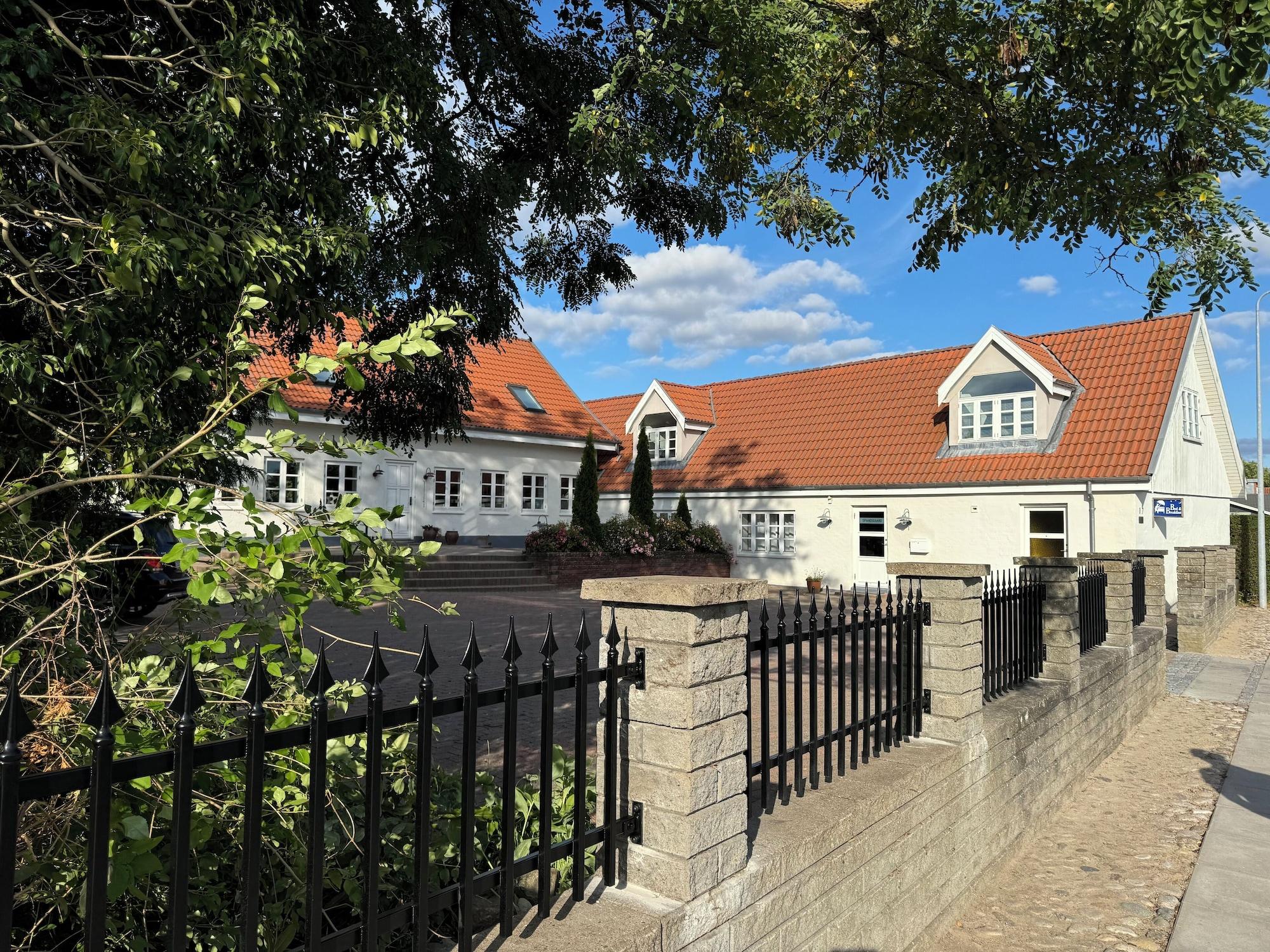 Varios Spangsgaard bed and breakfast