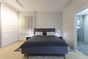 Alquiler Vacacional - Spectacular Penthouse with Huge Front & Rear Rooftops.