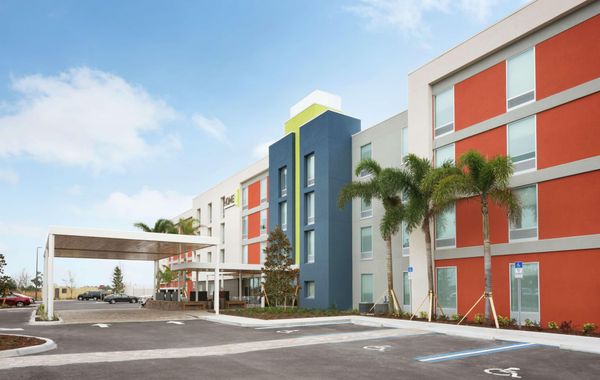 Home2 Suites by Hilton Orlando/International Drive South - Hoteles en International Drive de Orlando