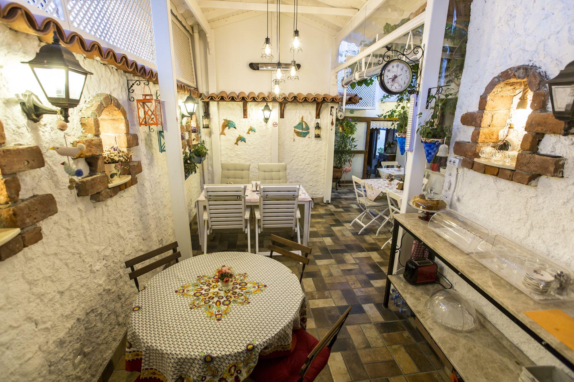 Restaurant Sigacik Villa Teos Konuk Evi