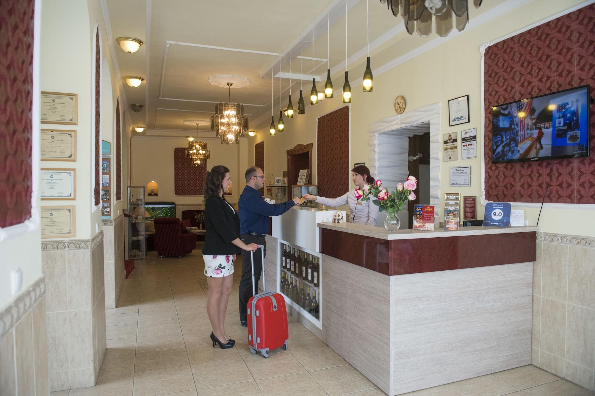 Vista Lobby Hotel Korona Eger