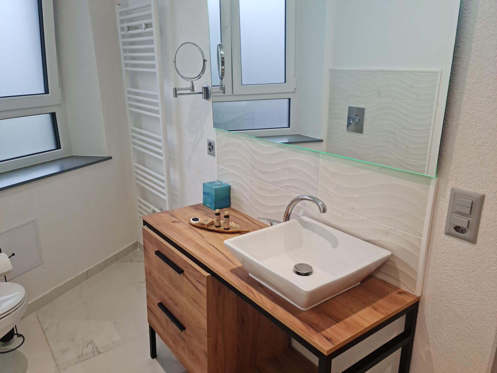 Equipamiento de Habitación LA FACTORY by LNA