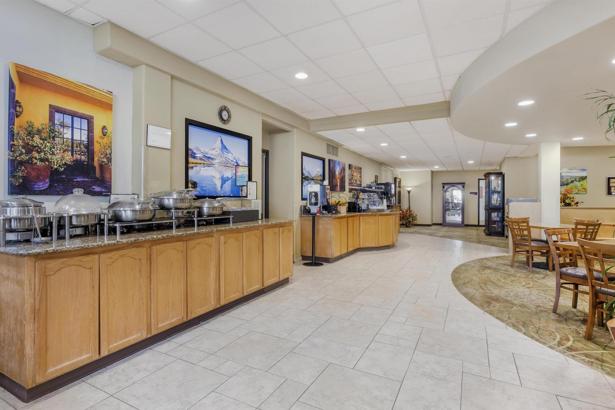 Restaurant Best Western Plus Swiss Chalet Hotel & Suites