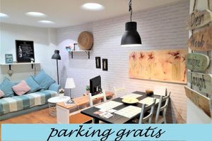 Alquiler Vacacional - Apartment in center with free private parking.