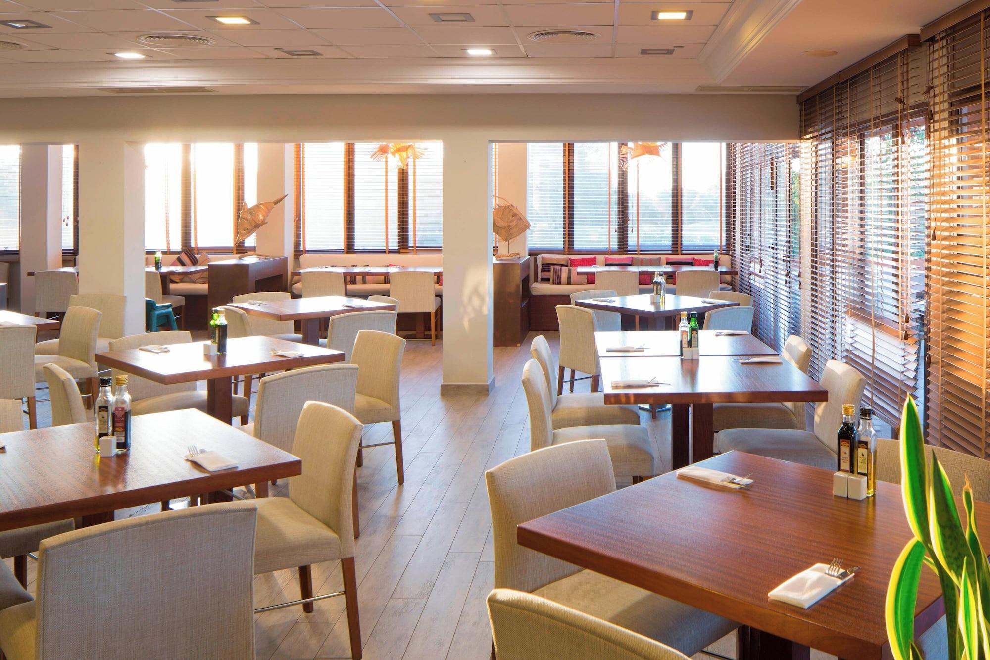 Restaurant Marriott's Club Son Antem