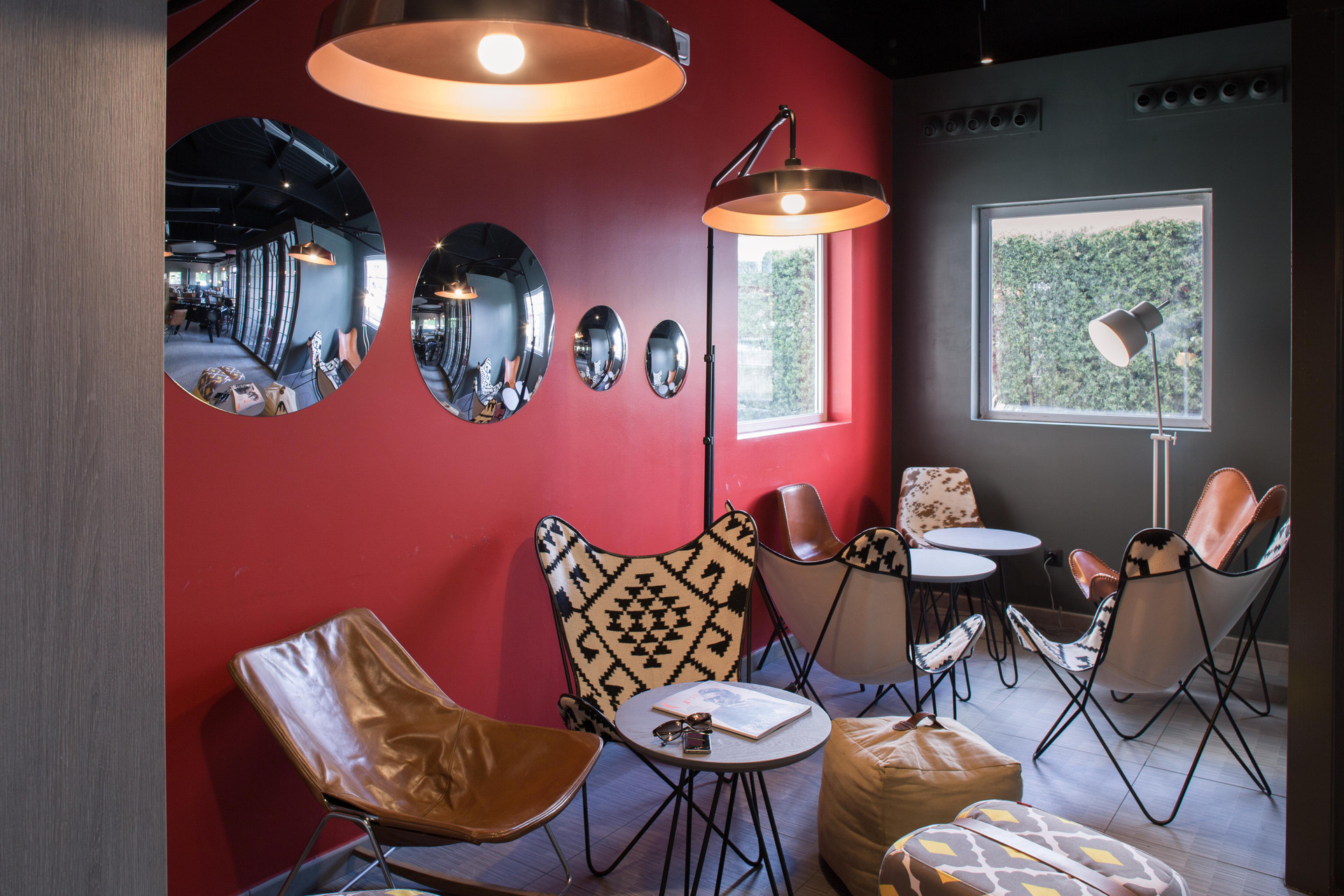 Vista Lobby ibis Madrid Fuenlabrada