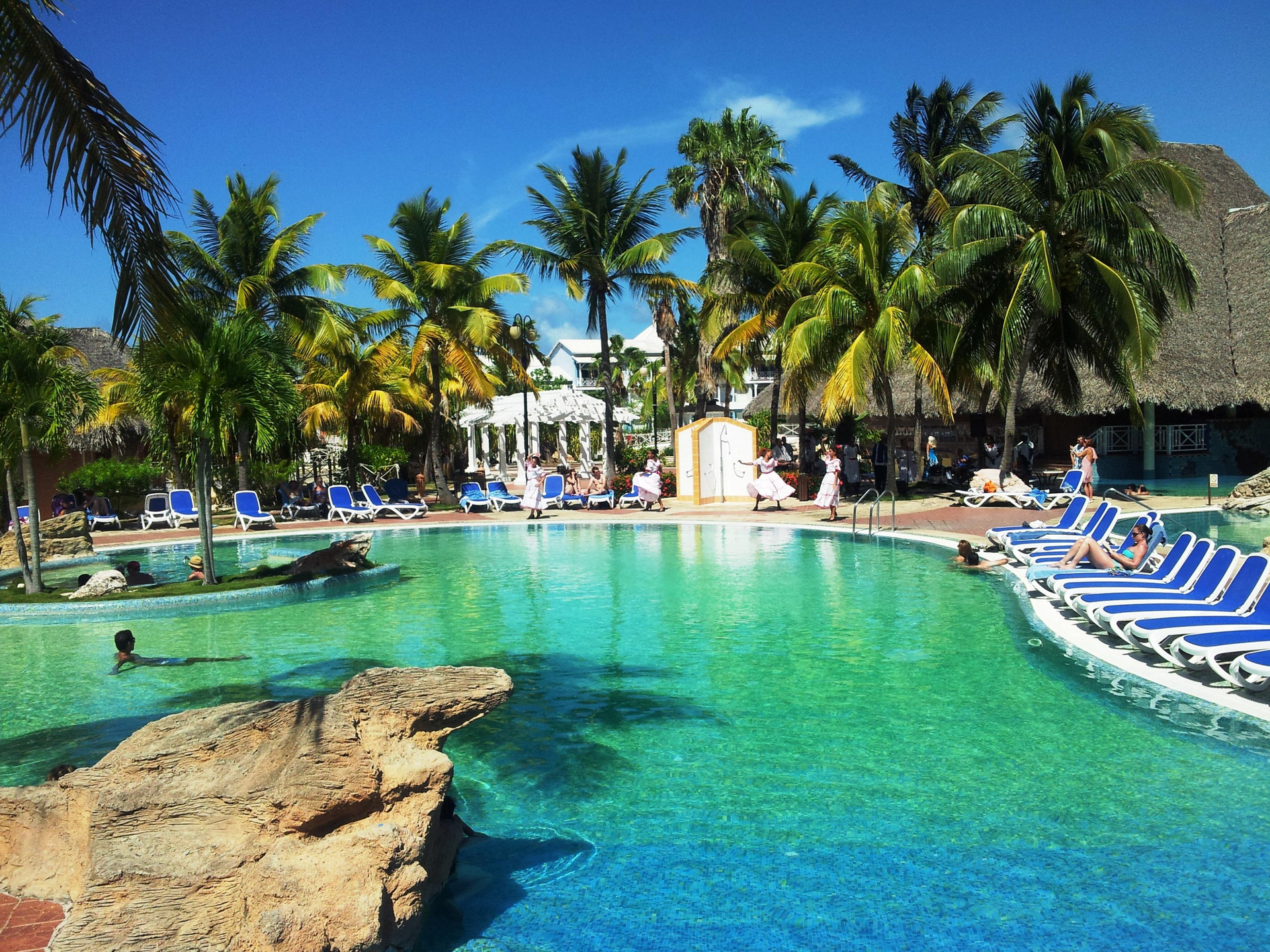 Vista da piscina Royalton Hicacos Resort & Spa