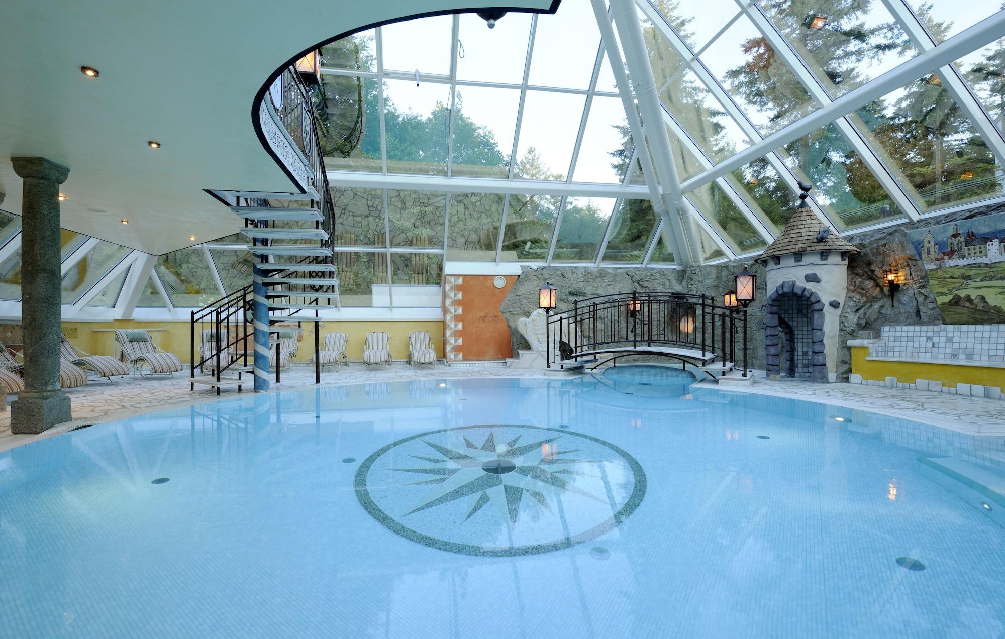 Vista Piscina Vila Vita Burghotel Dinklage