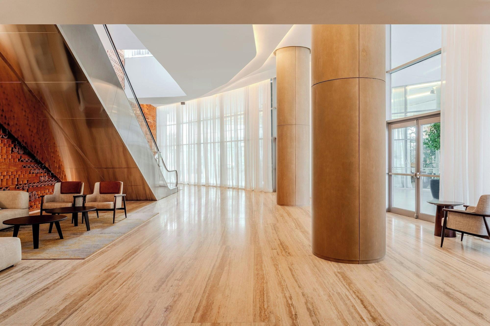 Vista Lobby Marriott Corrientes Hotel