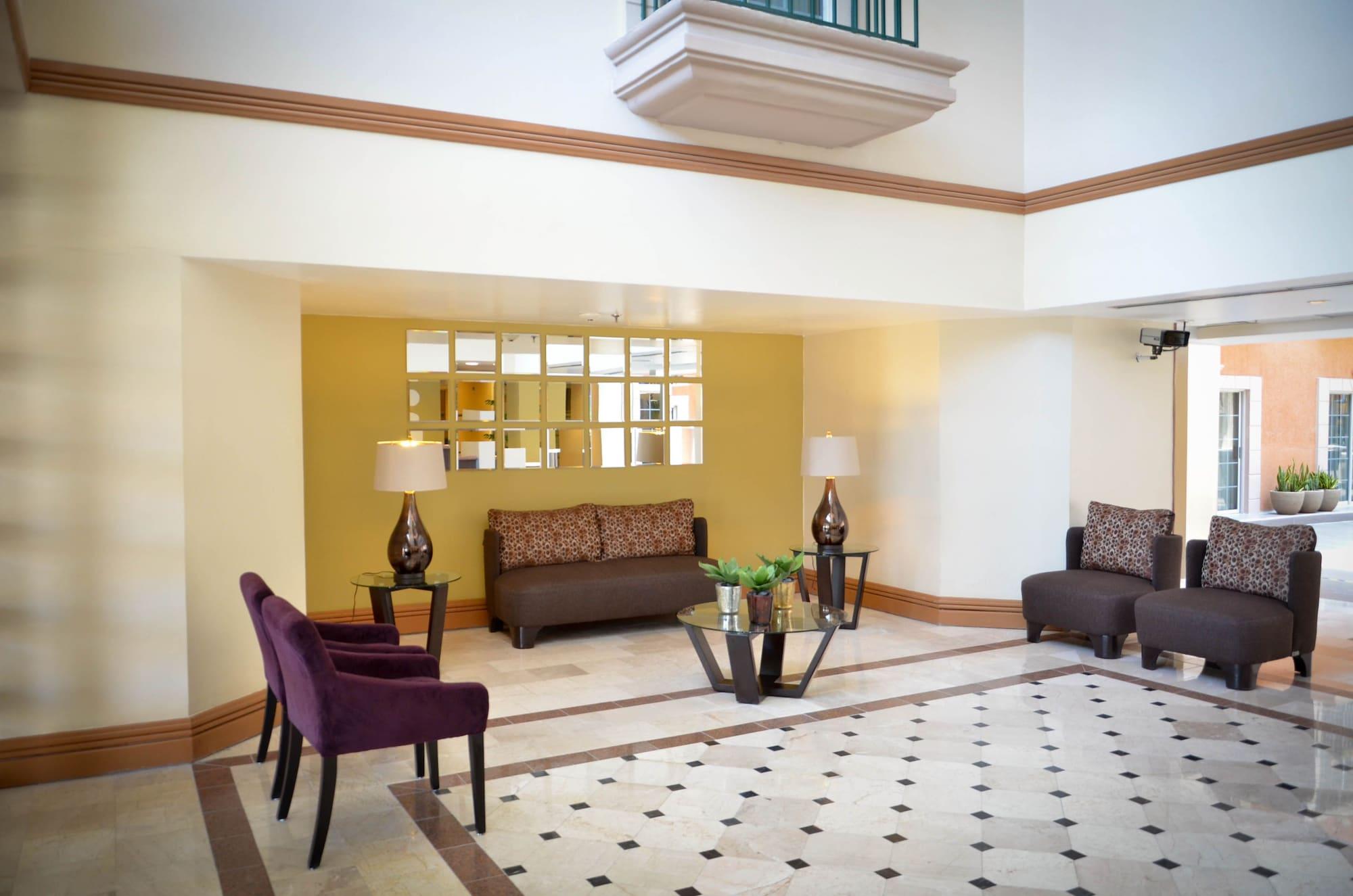 Vista Lobby iStay Hotel Ciudad Juarez
