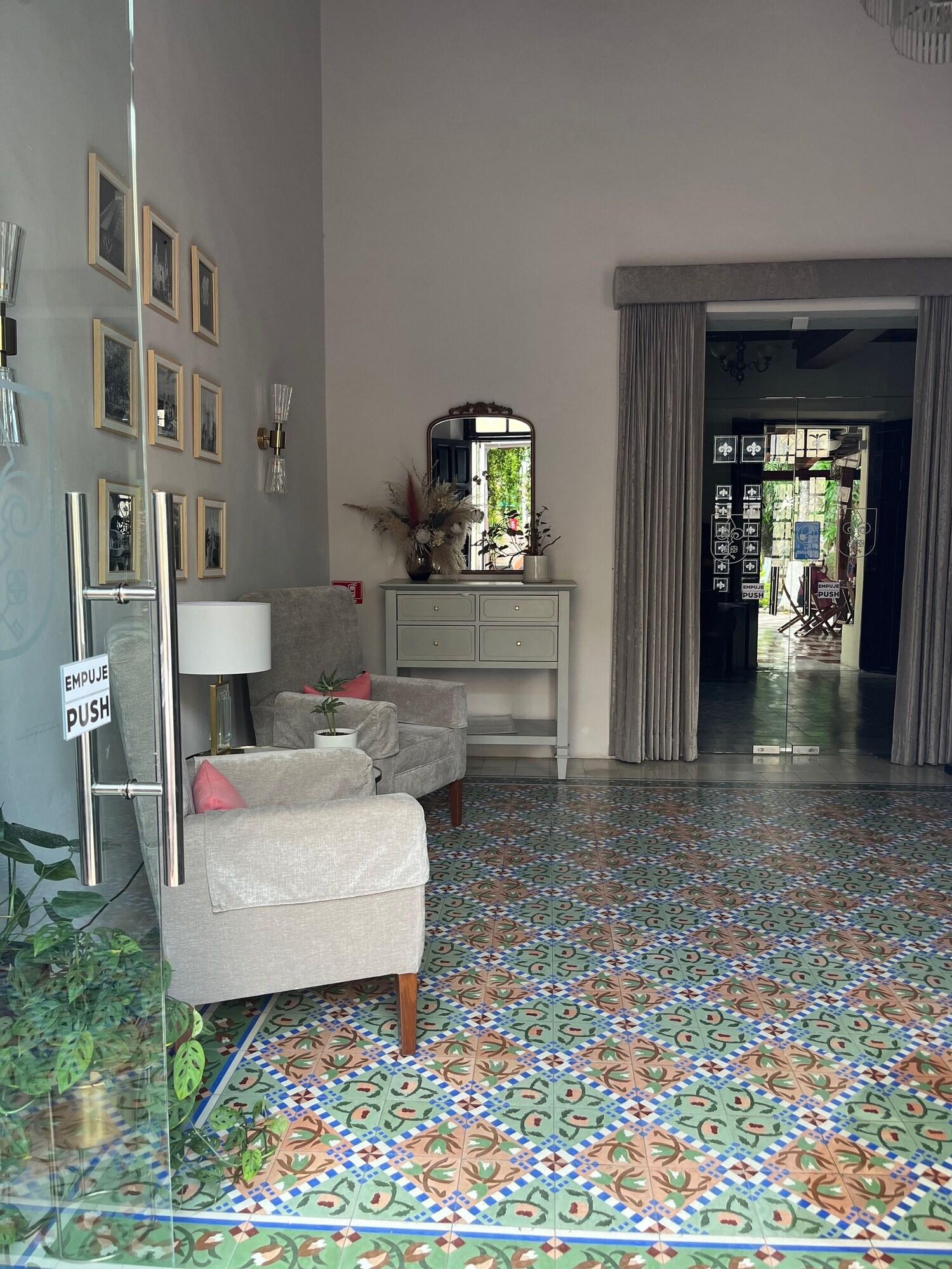 Vista Lobby Casa Valladolid Boutique Hotel