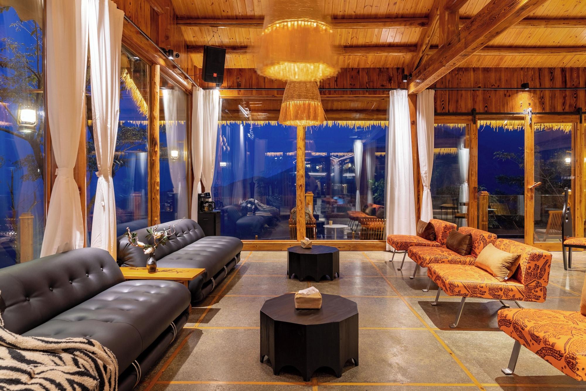 Bar/Salón Hengshan No.5 Valley Cliff Homestay