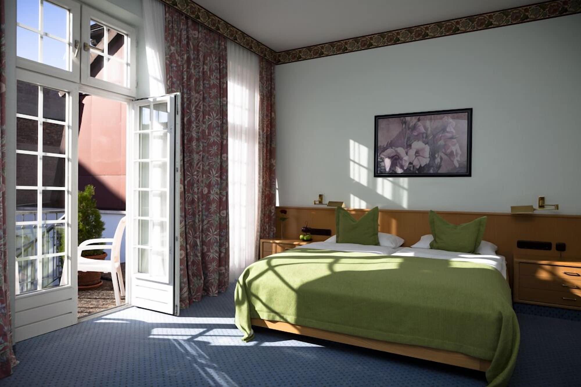 Varios Hotel Borchers