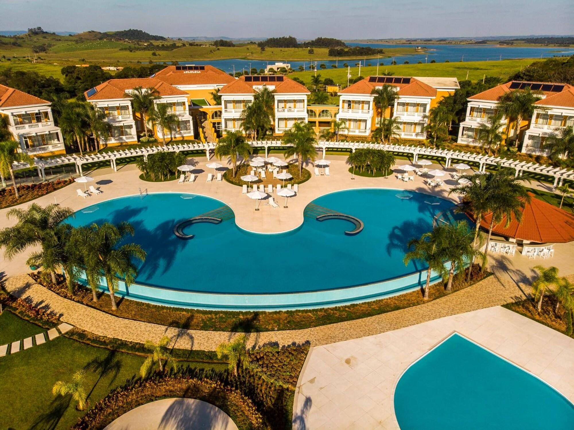 Vista Piscina Blue Tree Daj Resort & Marina
