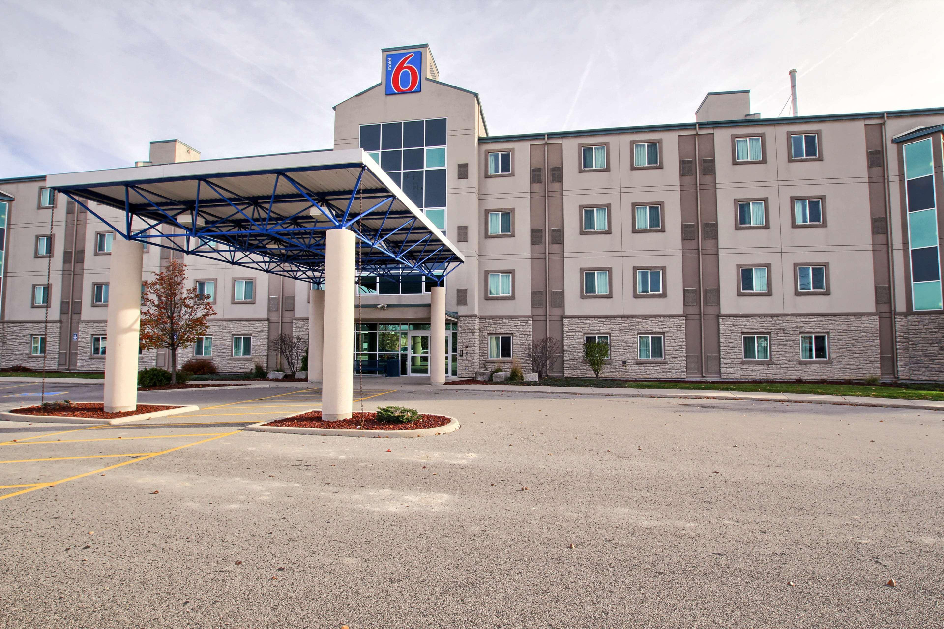 Vista Exterior Motel 6 London, ON - Ontario