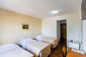 Alojamiento - Hotel Londri Star