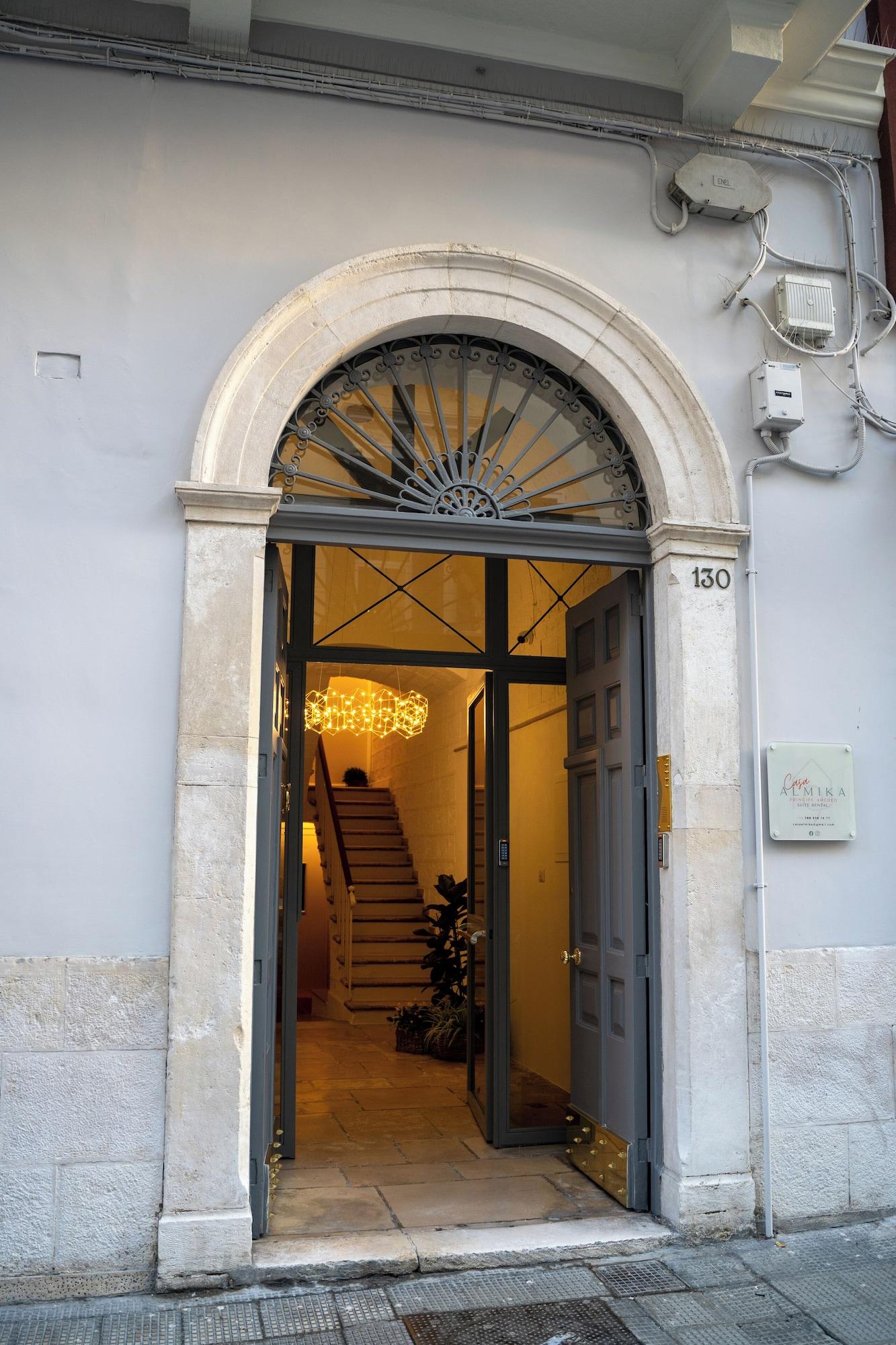 Varios CASA ALMIKA PRINCIPE AMEDEO