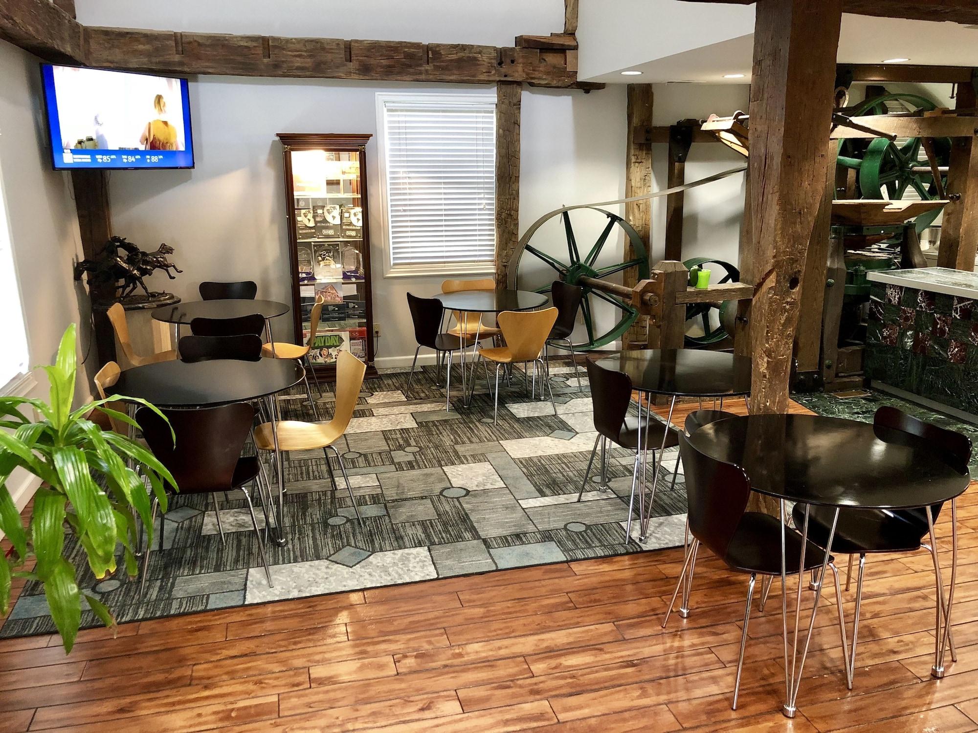 Restaurant Inn at the Mill, an Ascend Collection Hotel