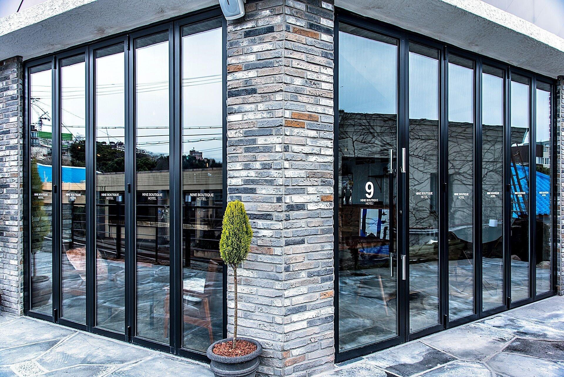 Vista Exterior Nine Boutique Hotel