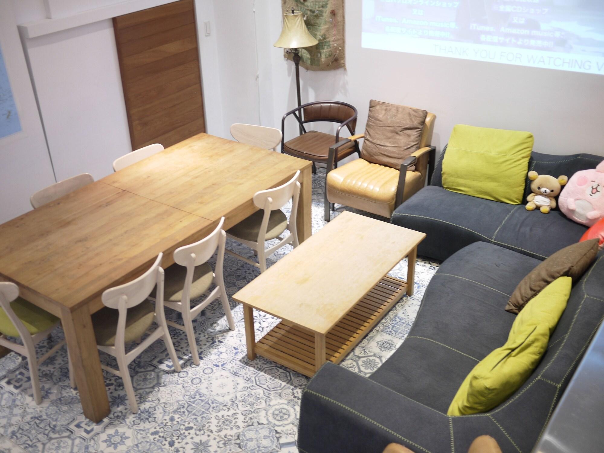 Vista Lobby 4Plus Hostel