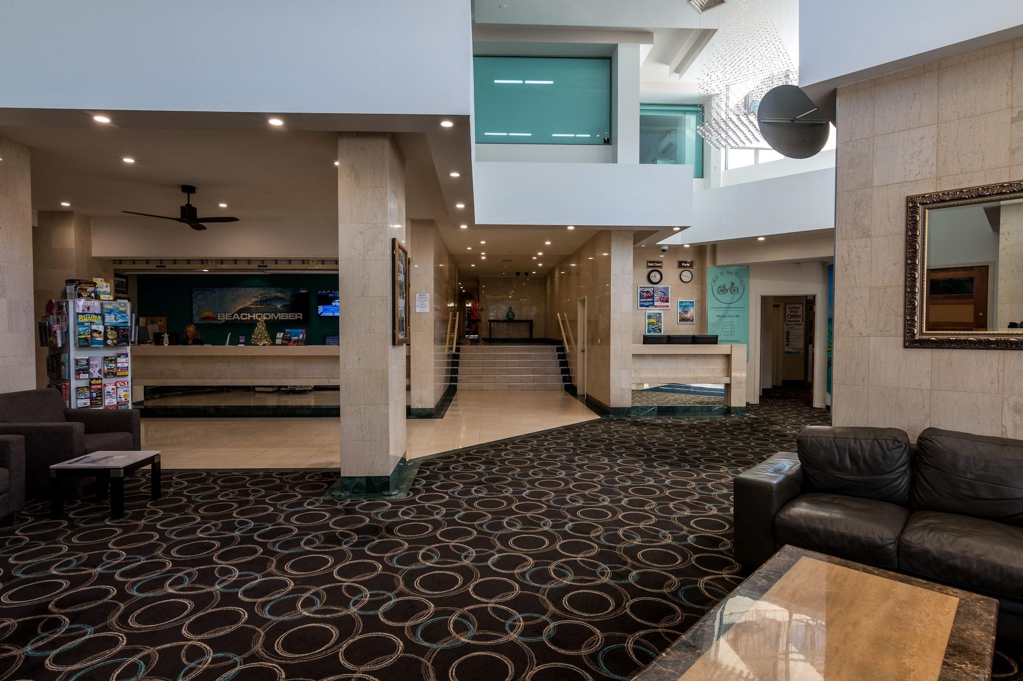 Vista Lobby Beachcomber Surfers Paradise