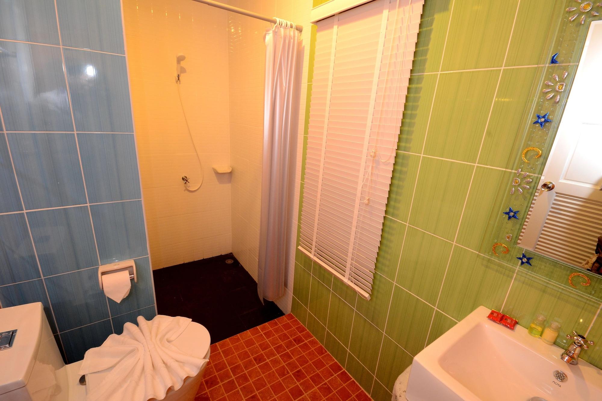 Equipamiento de Habitación Baan Suan Leela