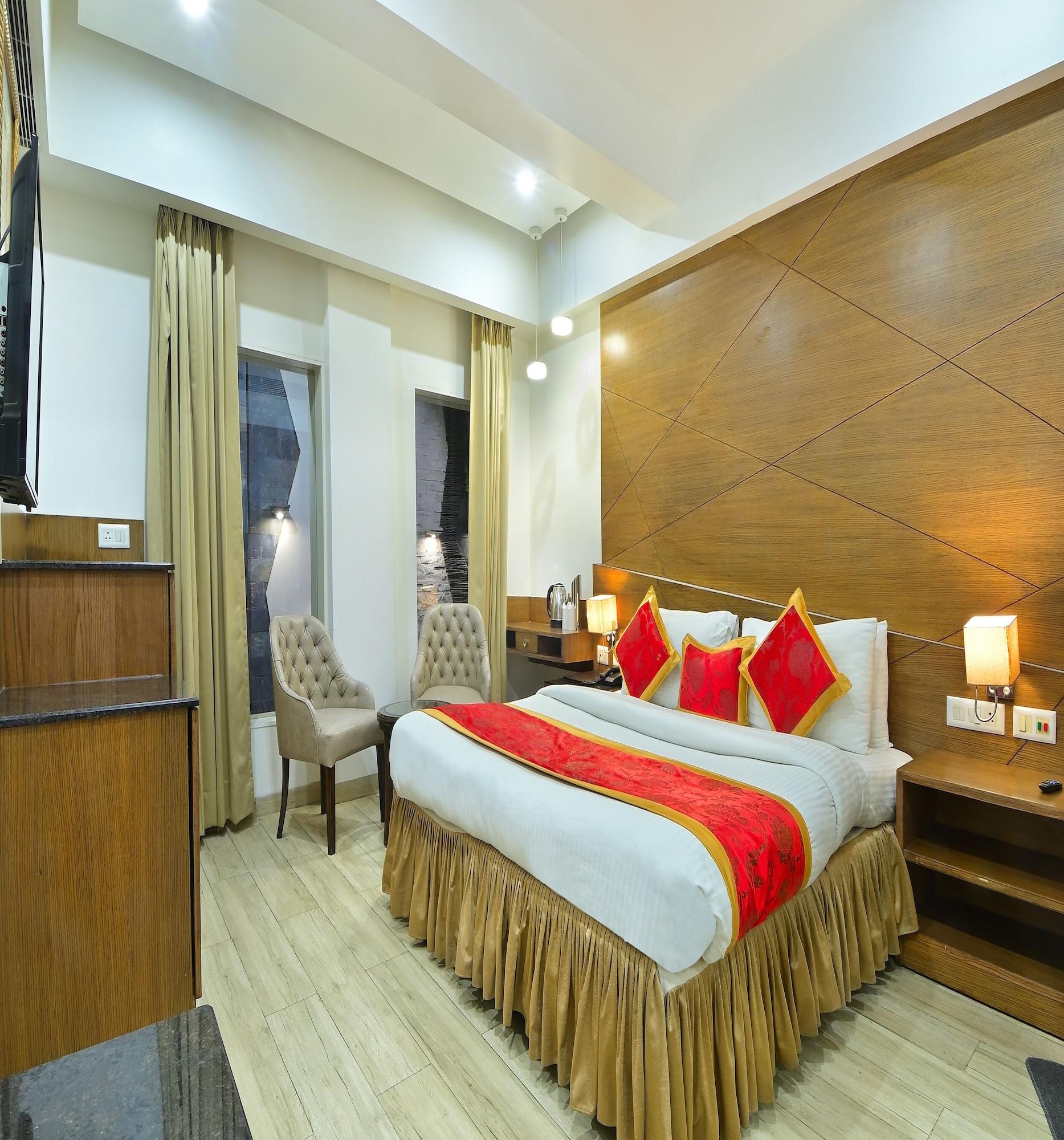 Varios Hotel Hari Piorko