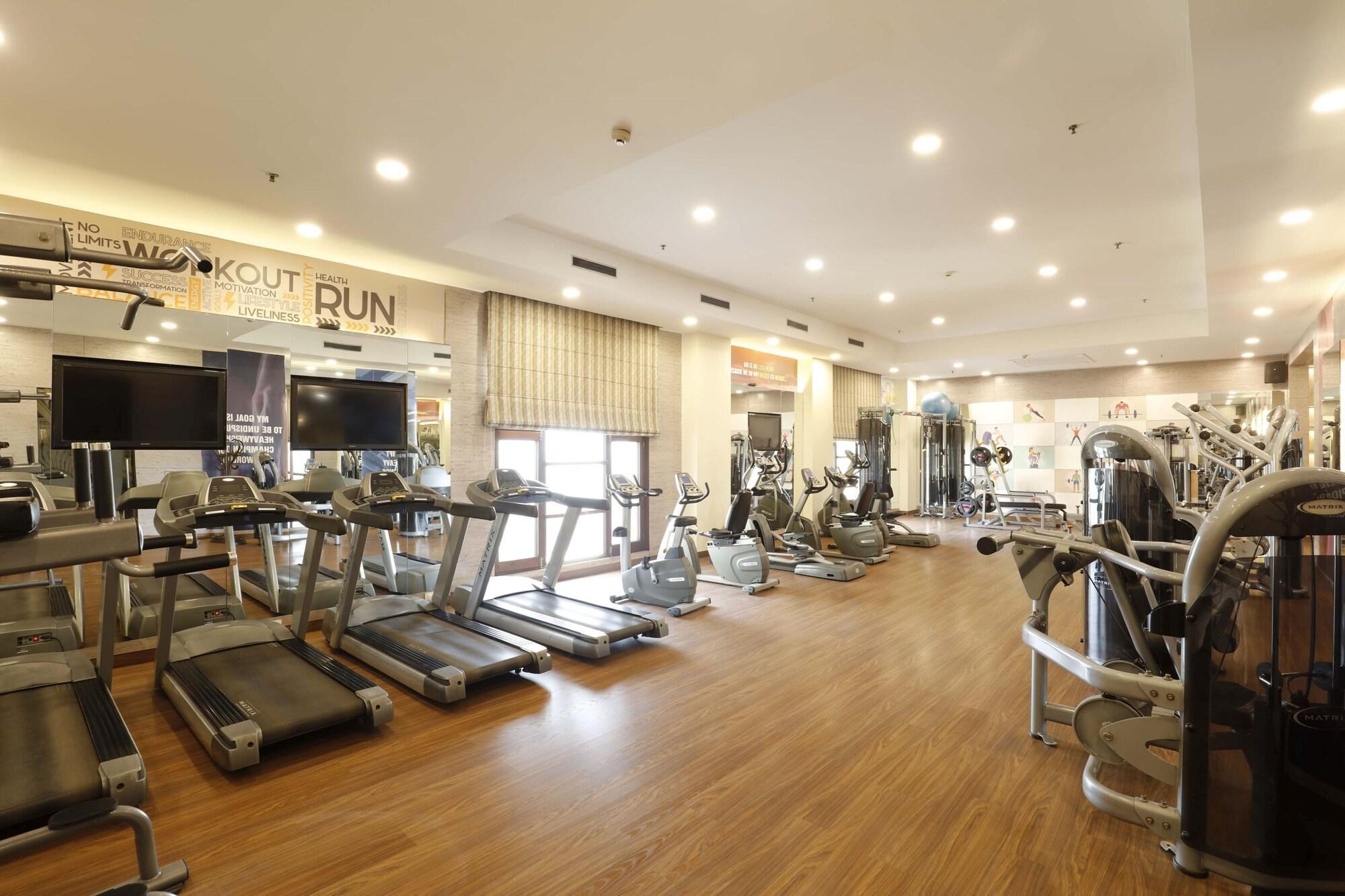 Gimnasio Noormahal Palace Hotel