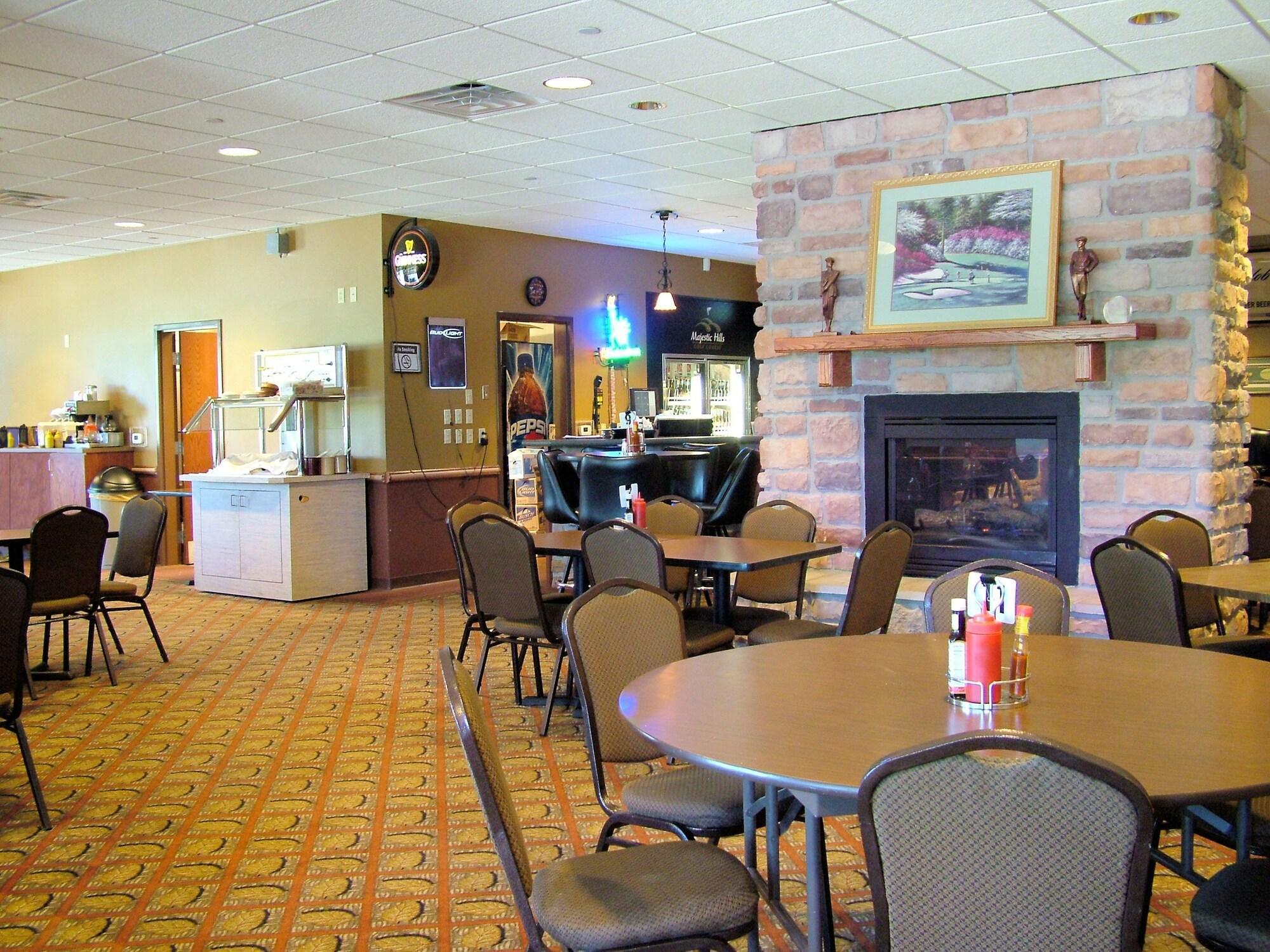 Bar/Salón Cobblestone Inn Suites Denison Majestic Hills