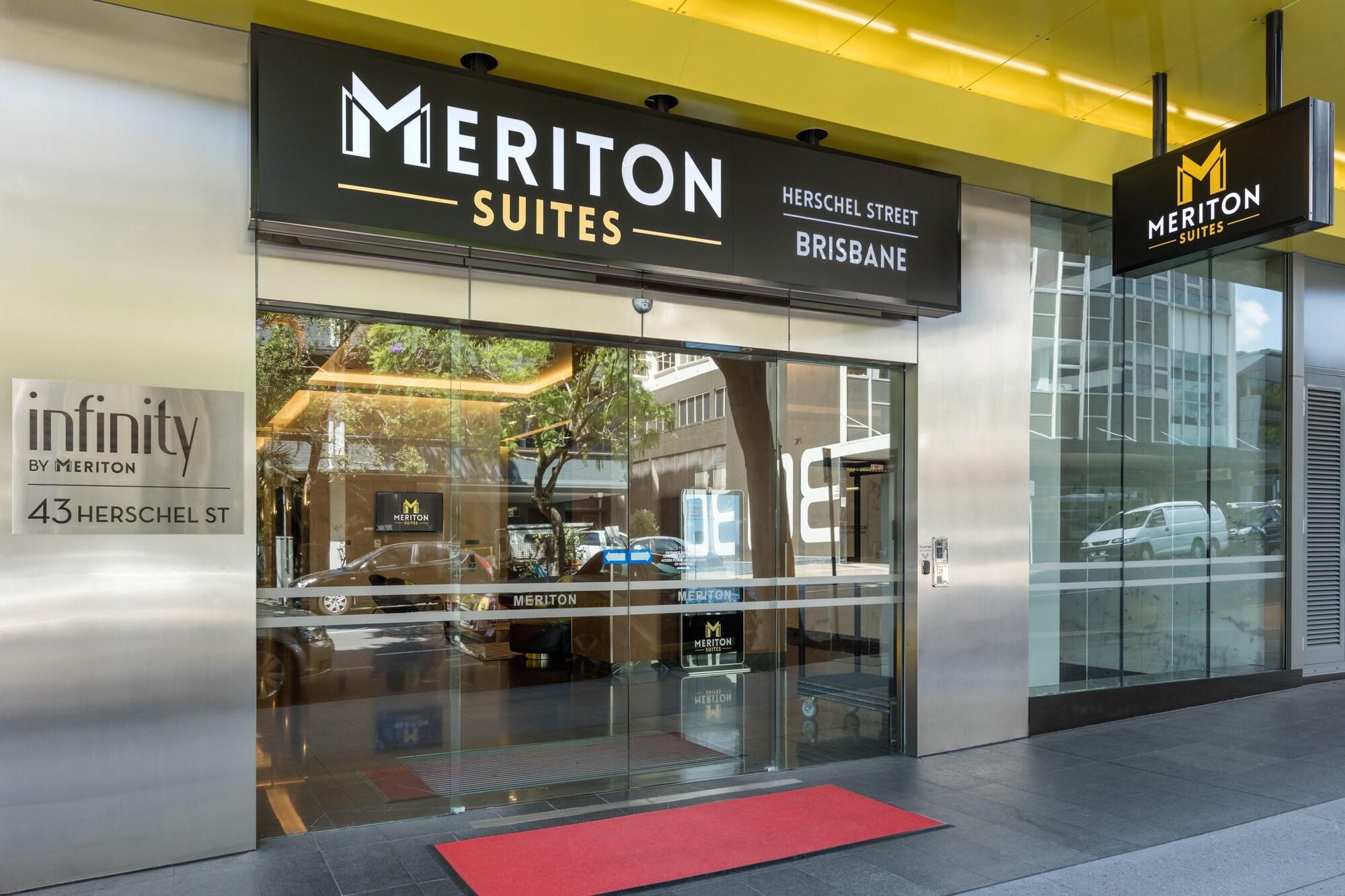 Vista Exterior Meriton Suites Herschel Street, Brisbane