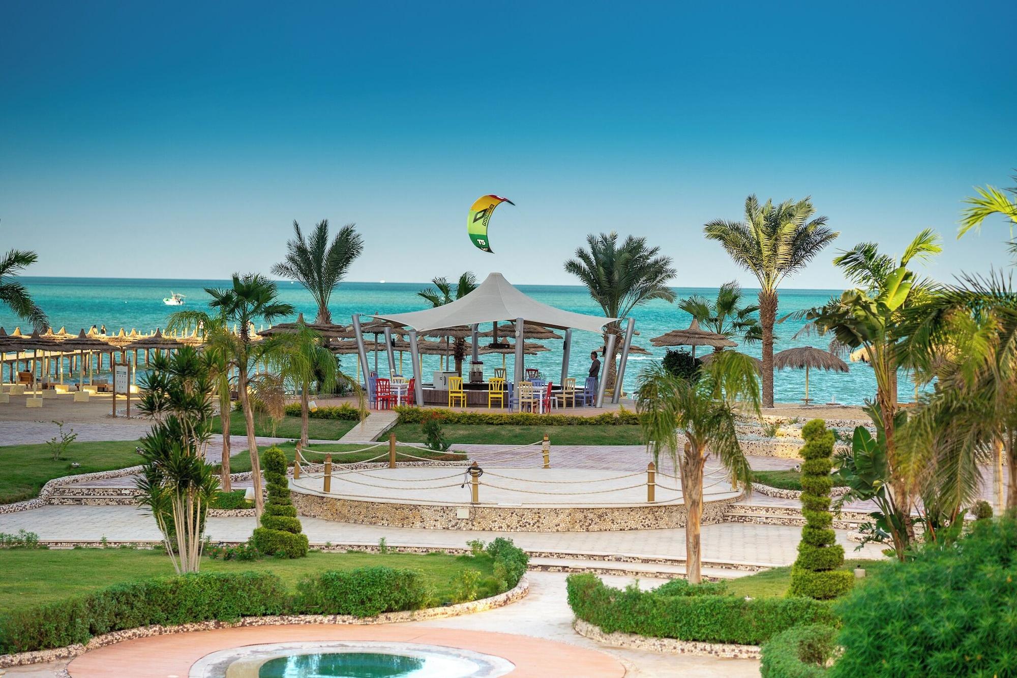 Playa Royal Beach Serviced Apartments
