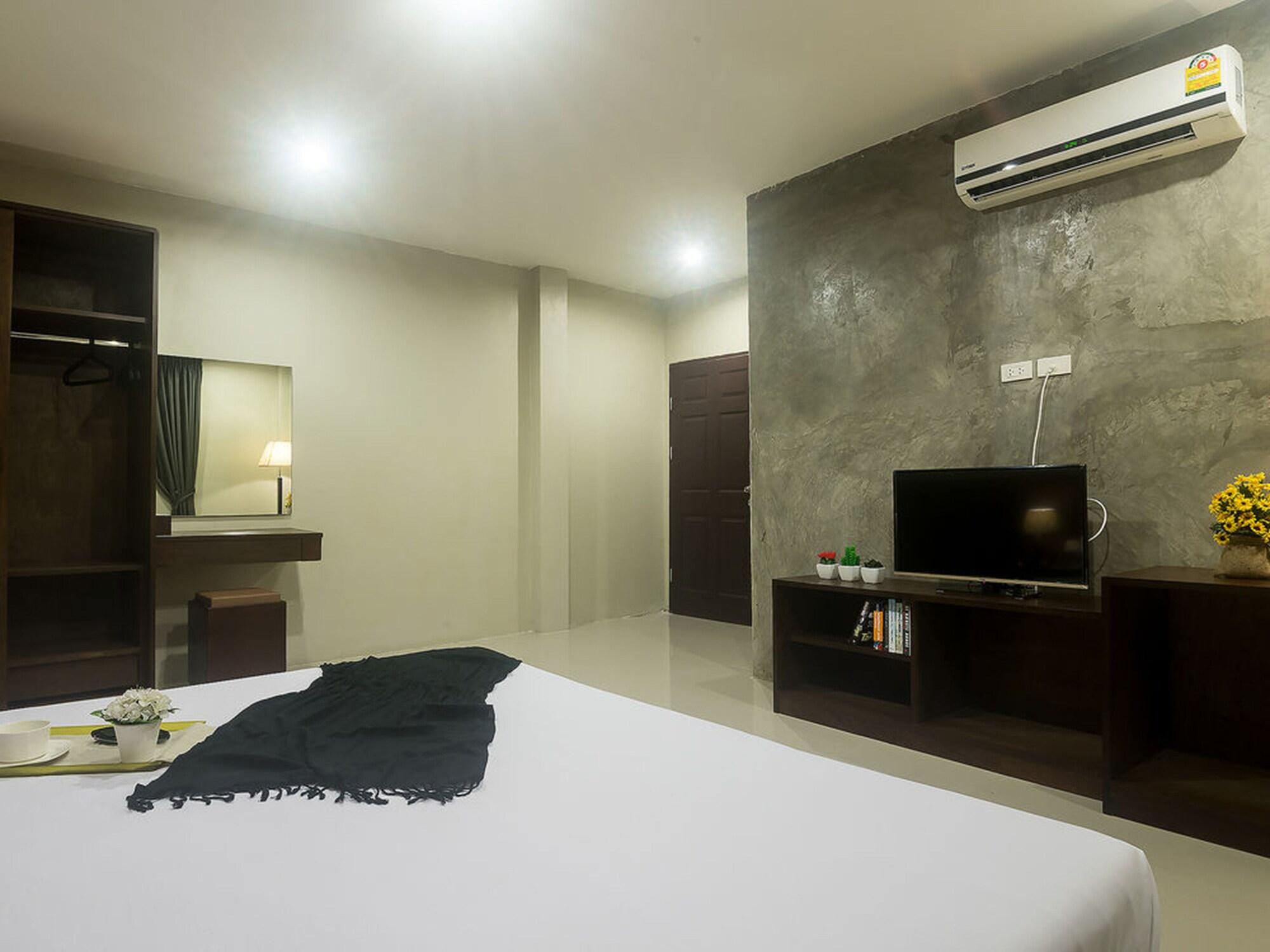 Varios Green Leaf Hostel