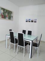 Alquiler Vacacional - Coconut Homestay  Tanjong Karang. 10 minite to Sekinchan and Kuala Selangor .