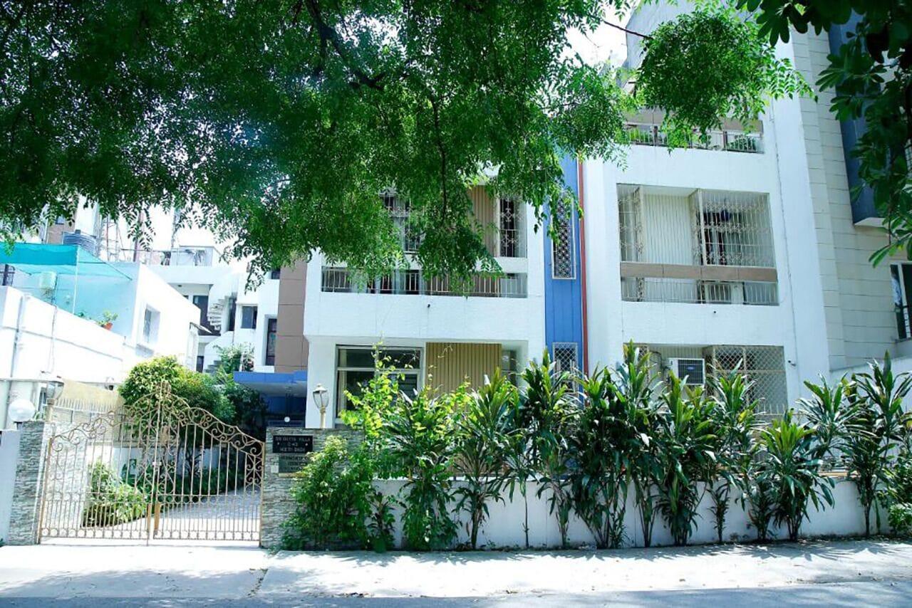 Varios Maplewood Stay