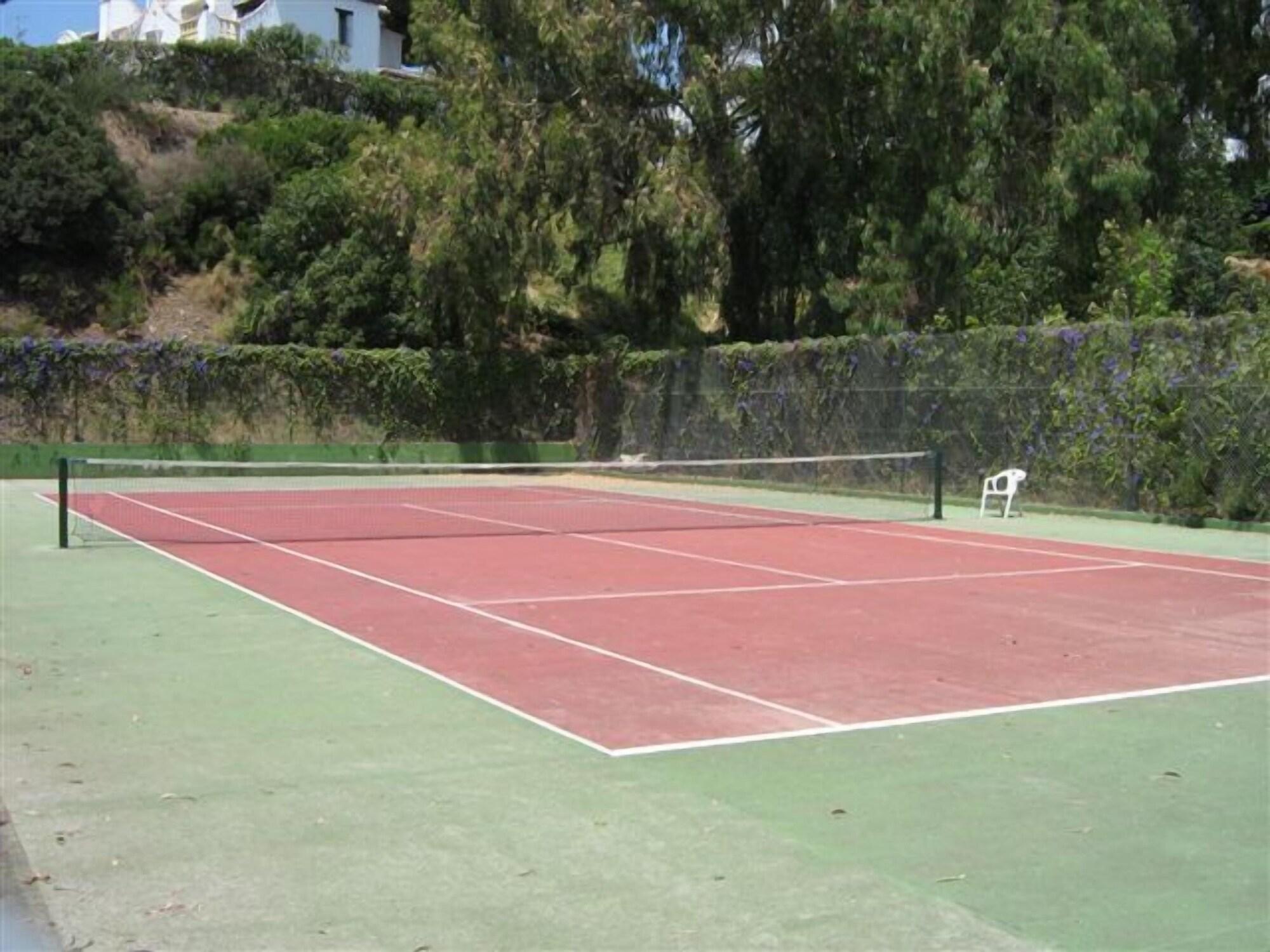Instalaciones Recreativas Resort Medina del Zoco