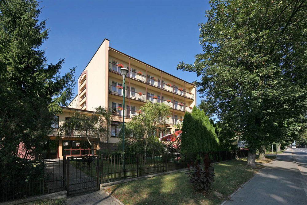 Vista Exterior Hotel Gromada Medical SPA Busko-Zdrój