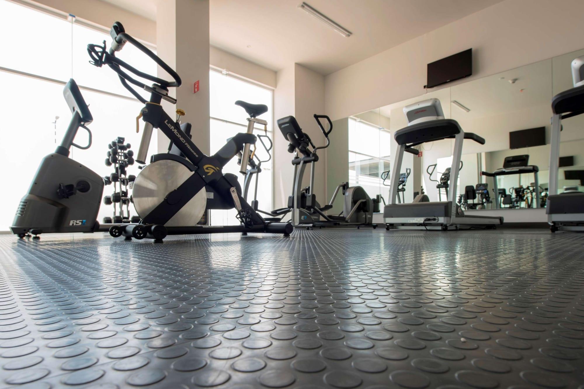 Gimnasio Microtel Inn & Suites by Wyndham San Luis Potosi