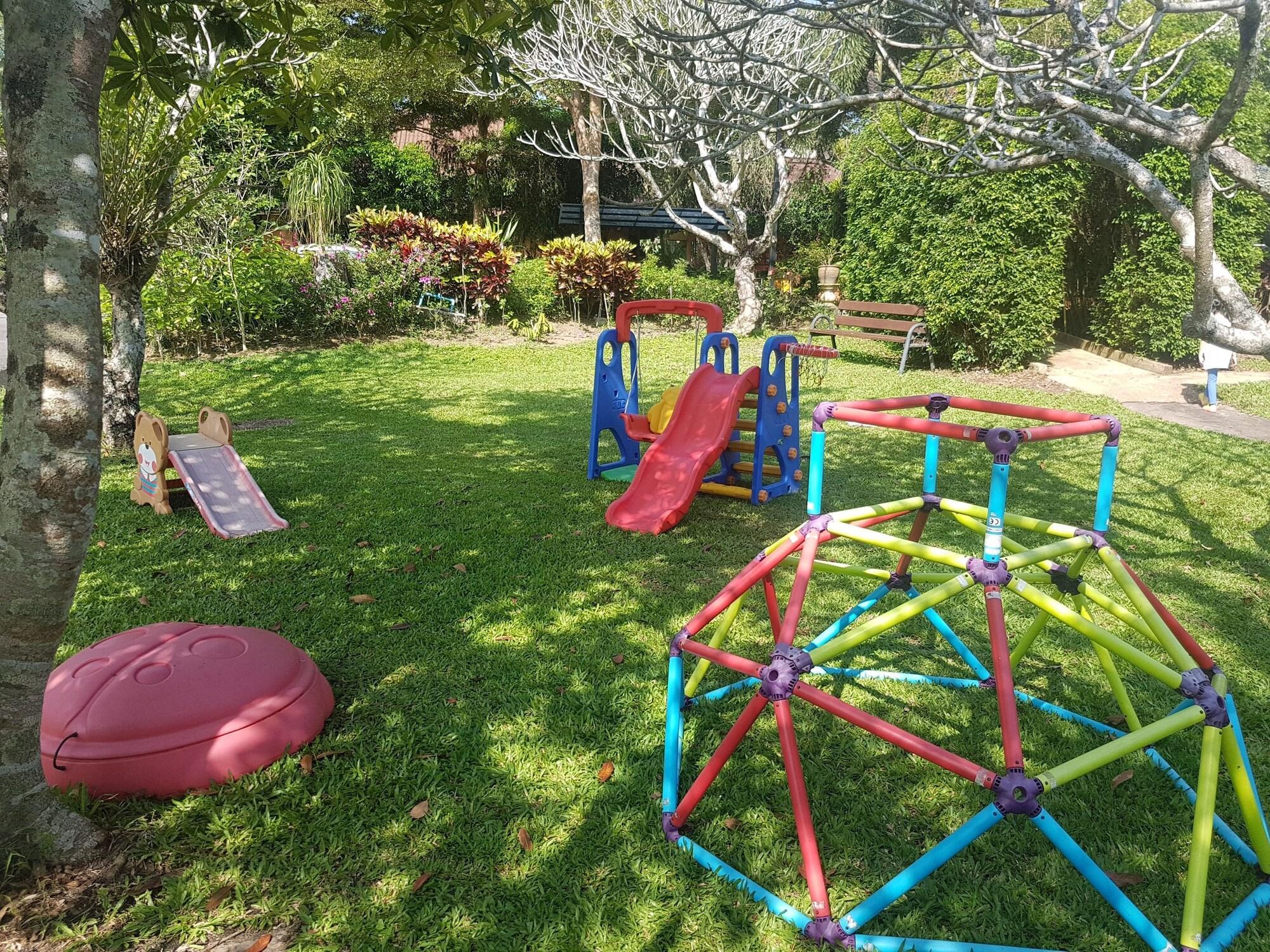Instalaciones Recreativas Mohnfahsai Home Resort