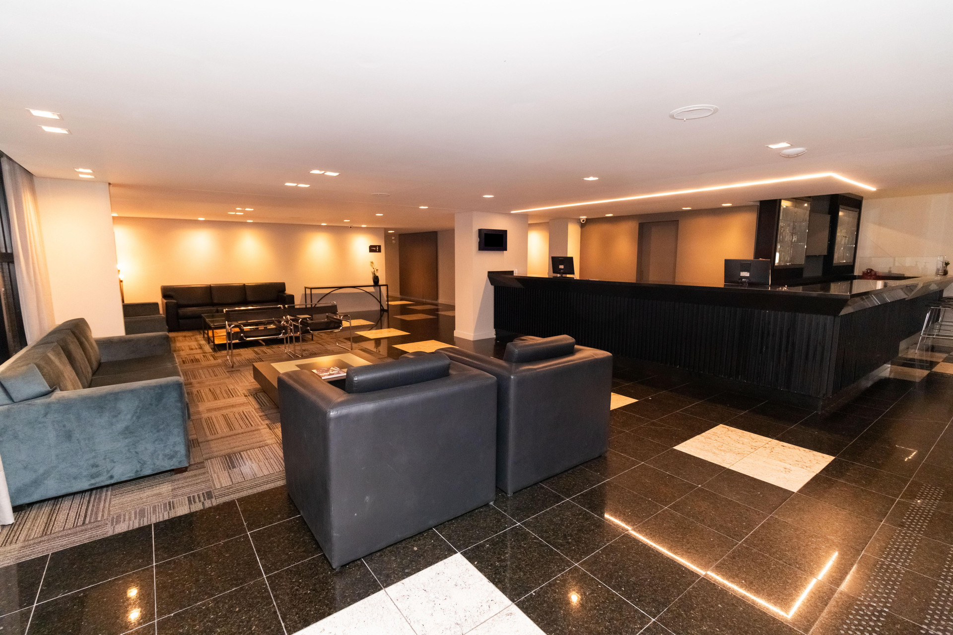 Vista Lobby Slaviero Curitiba Shopping