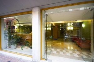 Alojamiento - Diana Hotel