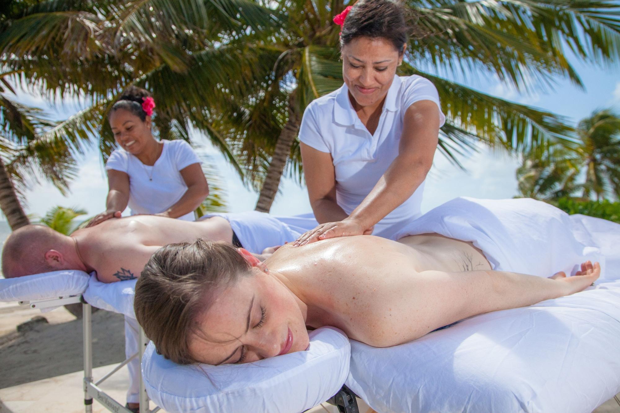 Spa Belizean Cove Estates