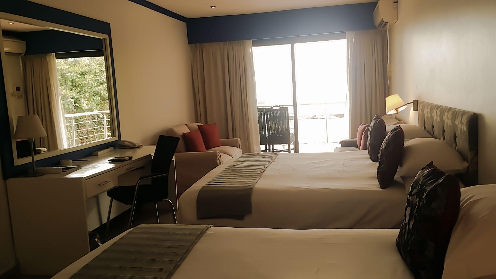 Habitación Best Western Coral Beach Hotel