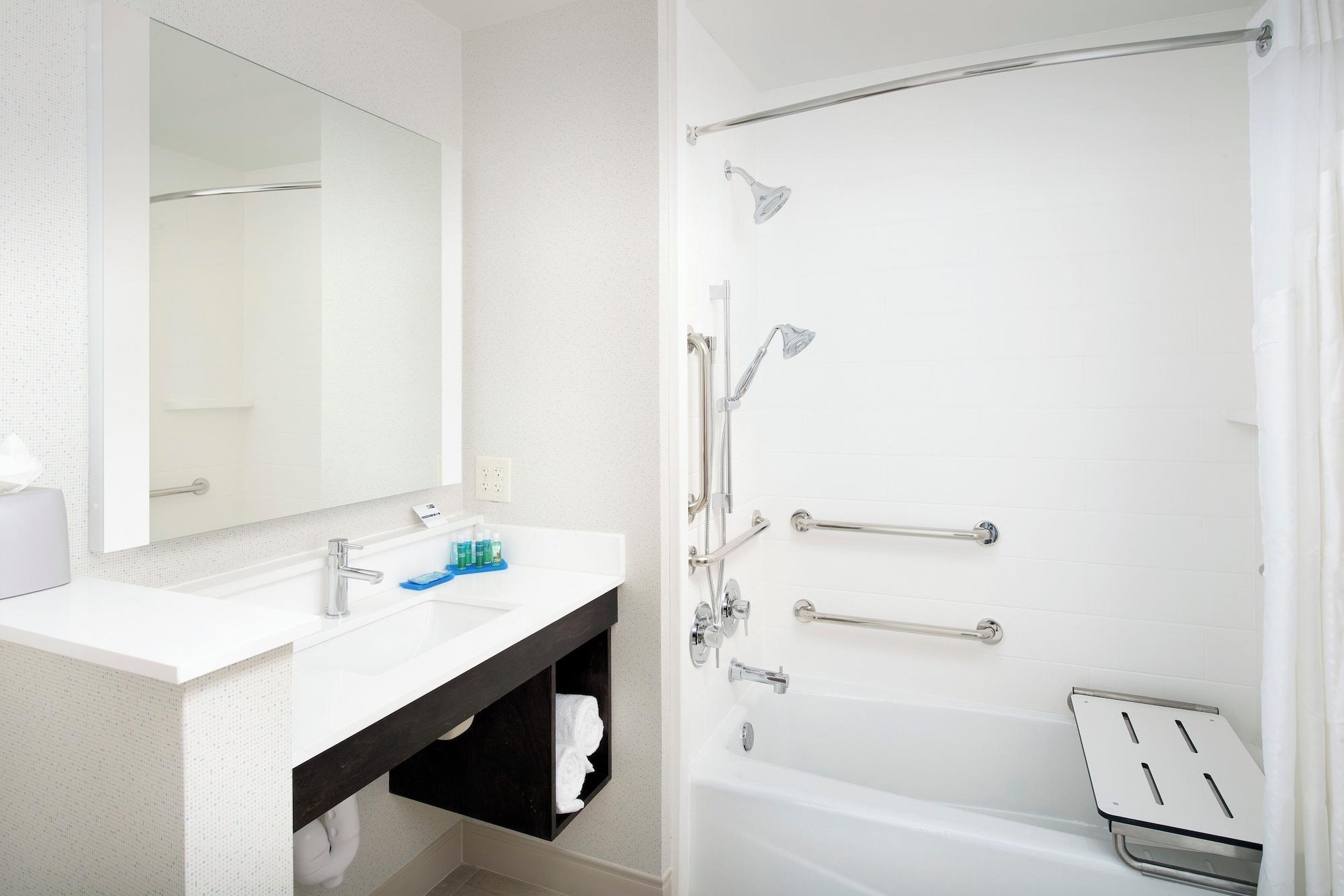 Habitación Holiday Inn Express & Suites San Antonio North - Windcrest by IHG