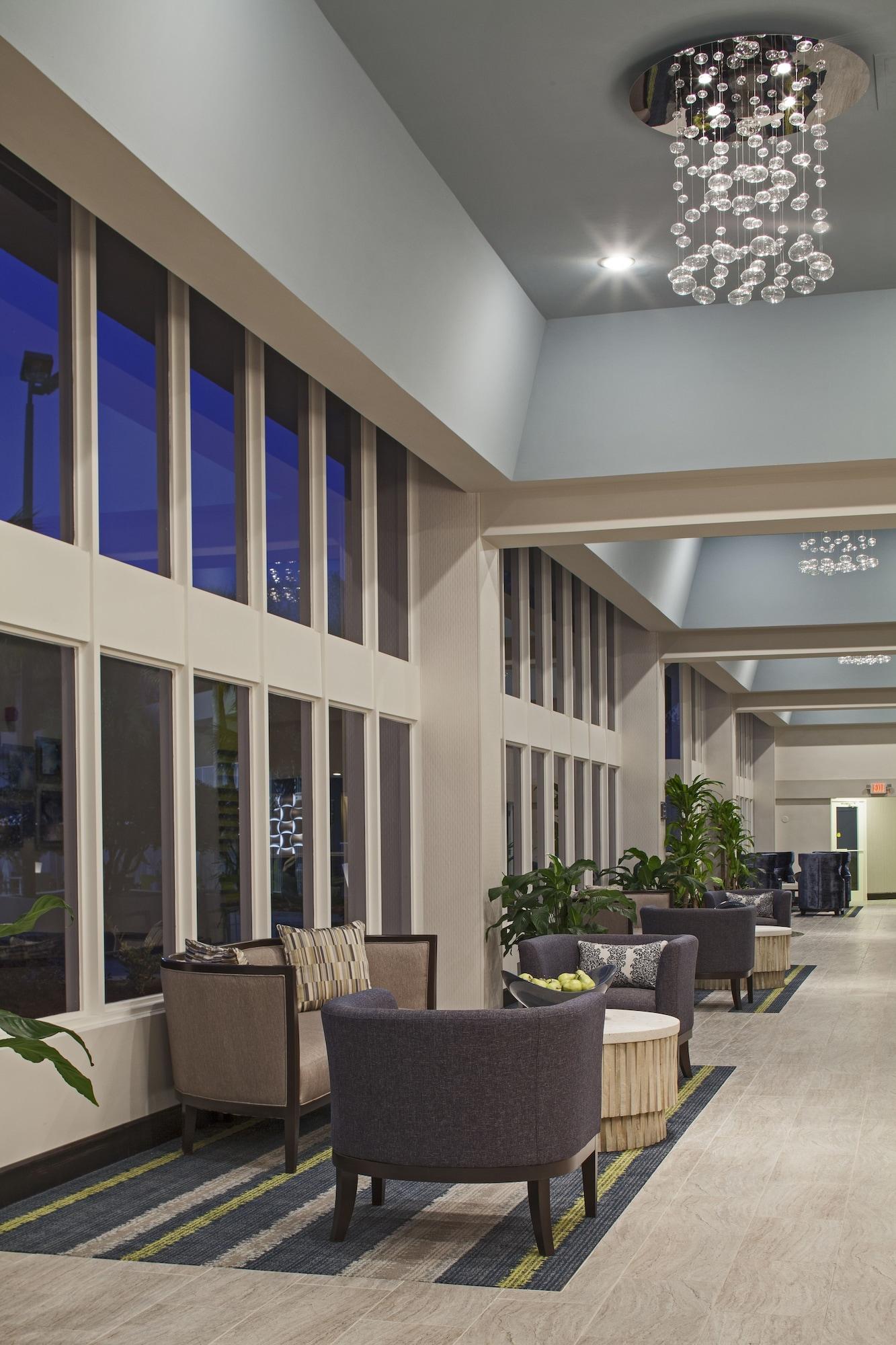 Vista Lobby DoubleTree by Hilton Hotel Jacksonville Airport