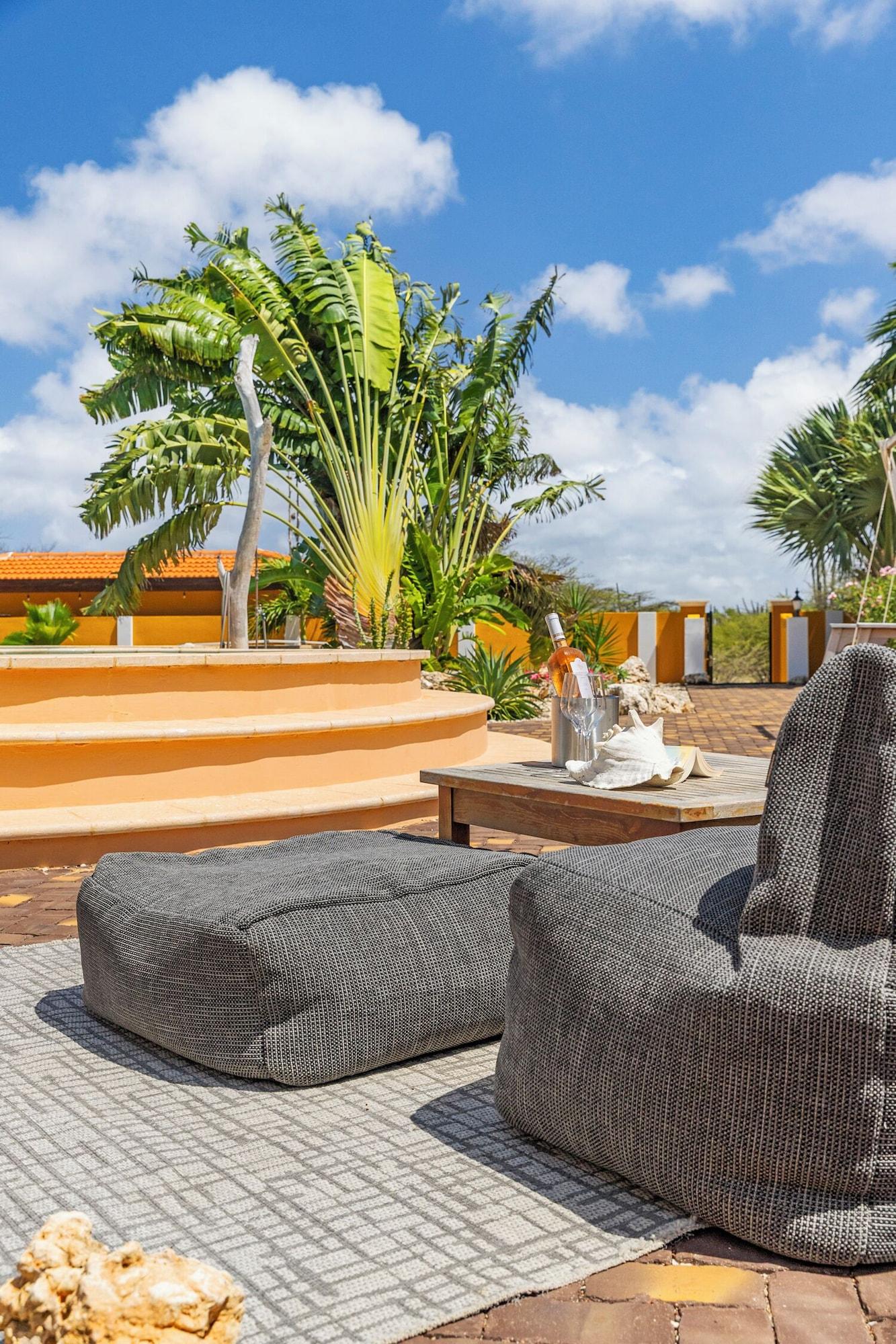 Vista Exterior Boutique Hotel Wanapa Adult Friendly - 14 years and older.